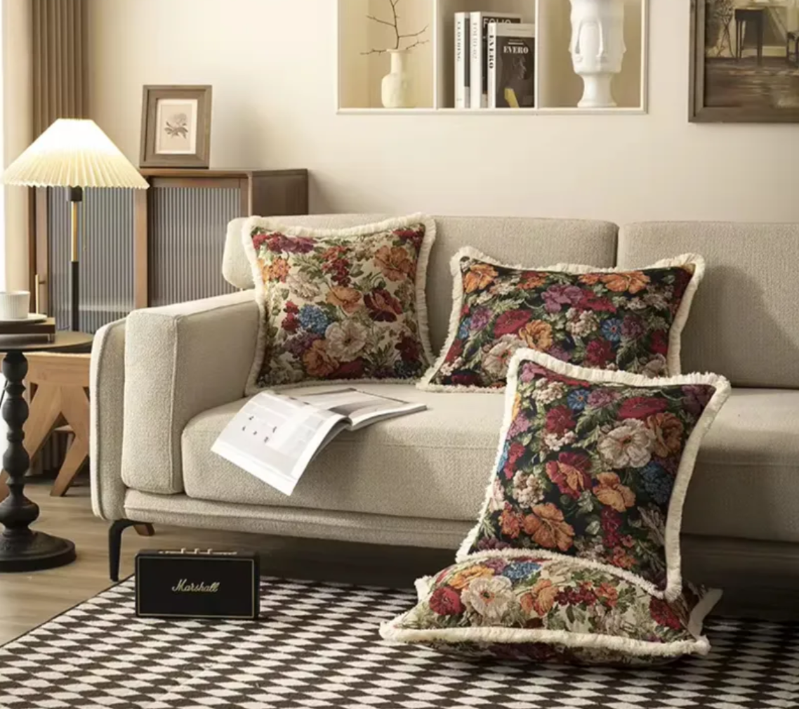 American Exotic Style Jacquard Cushion Cover