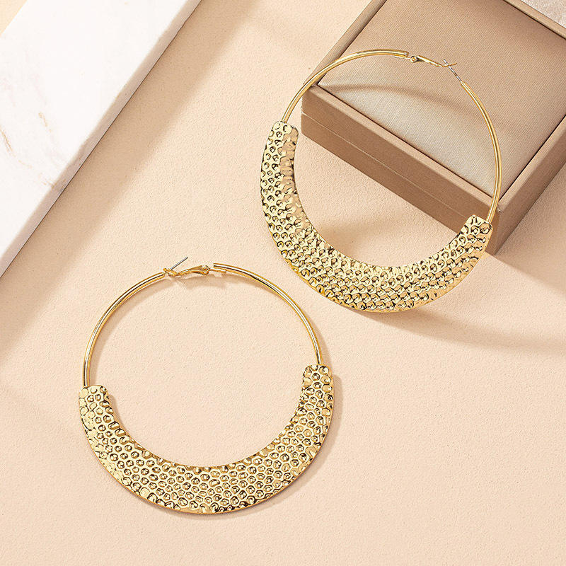 Personalized design big circle earrings for women niche fashion street shooting exaggerated round earrings