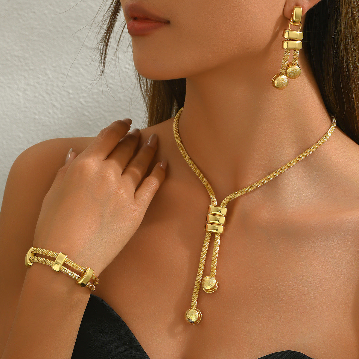 Stylish Luxury Long Necklace Pendant Earrings Bracelet Set Geometric Tassel 18K Gold Plated Jewelry Set